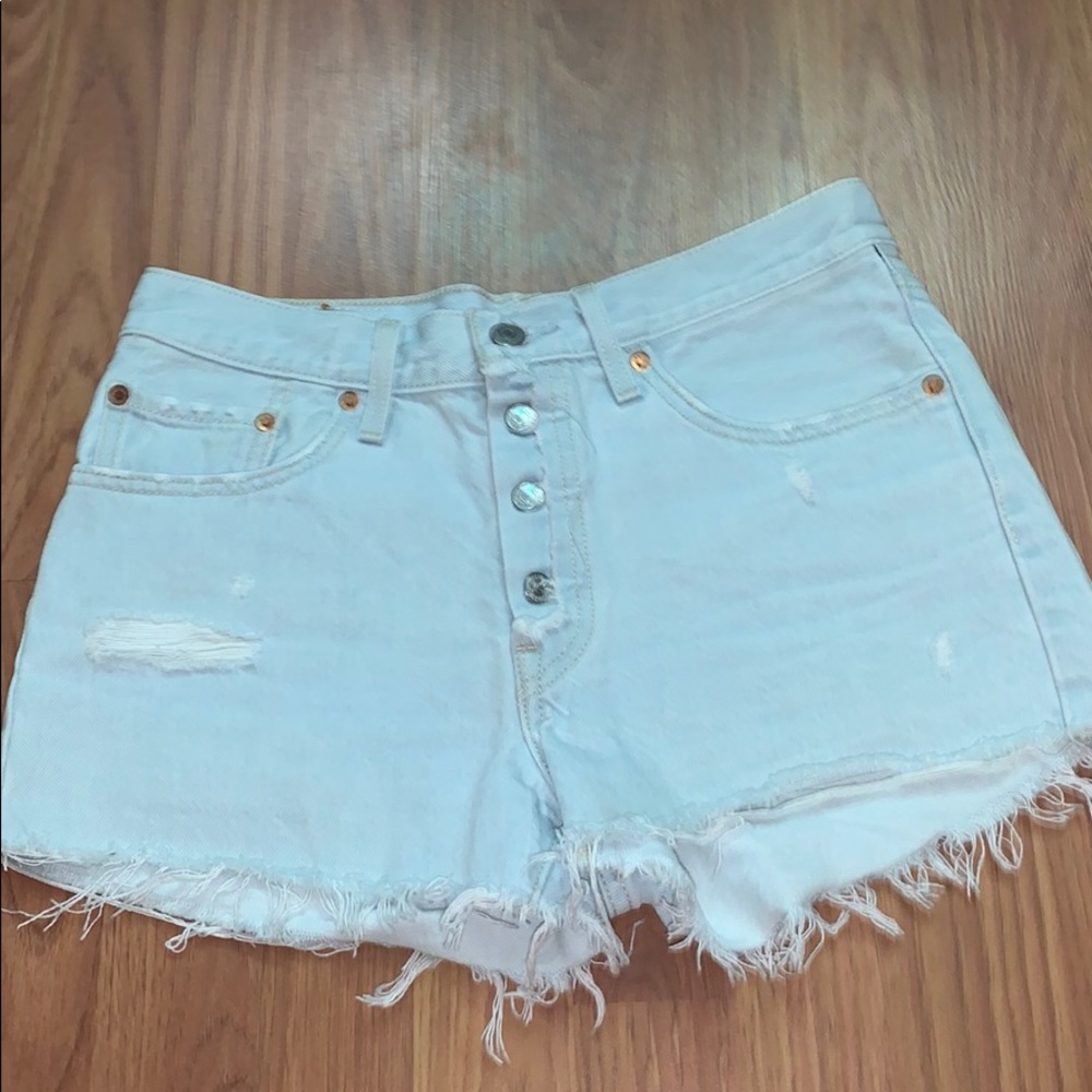 LEVI 501 shorts!